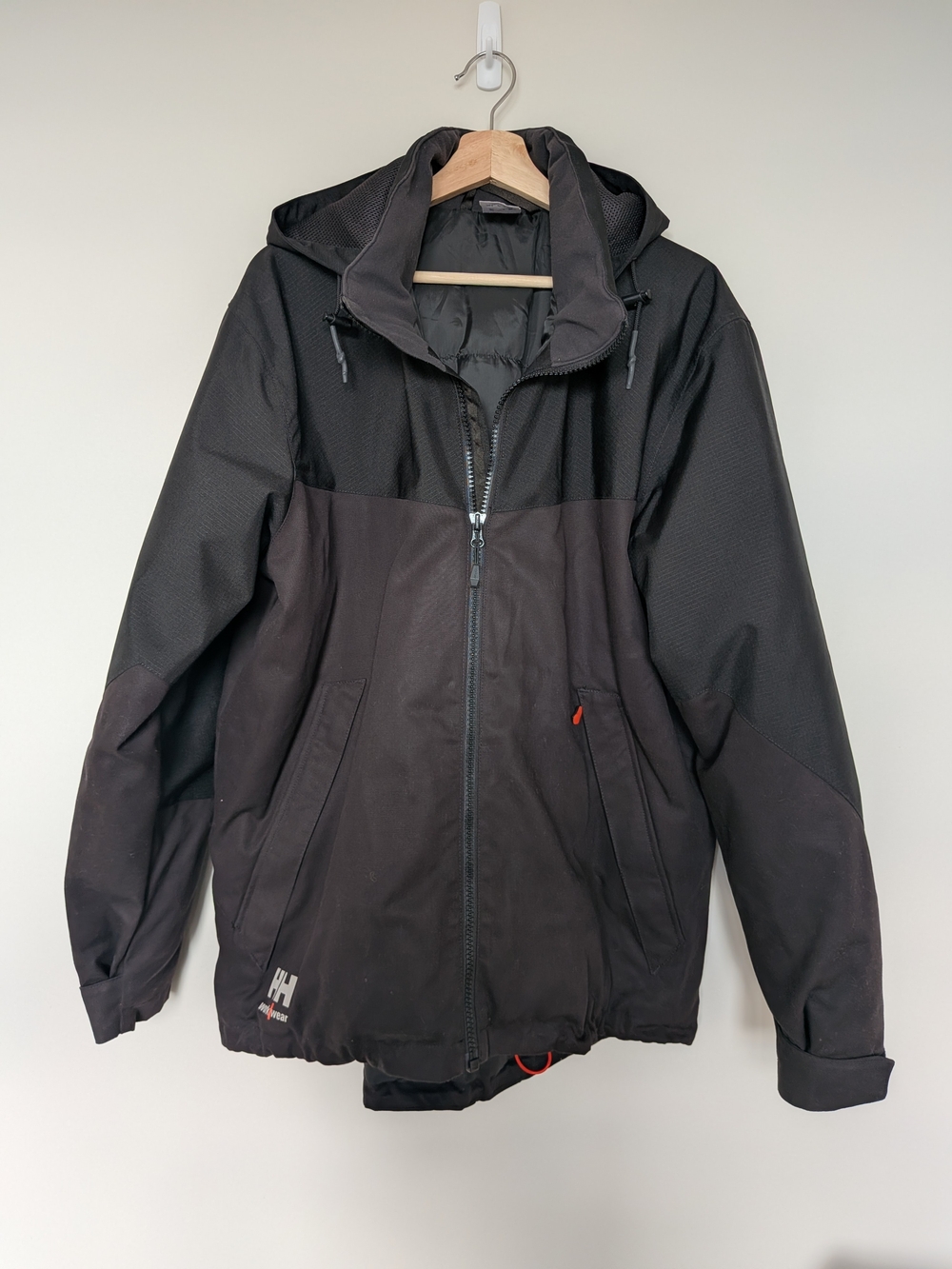 Helly Hansen Men’s Black Hooded Performance Jacket